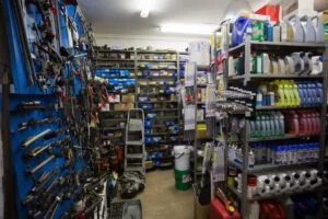 A Complete Checklist When Buying the Best Truck Spare Parts in UAE
